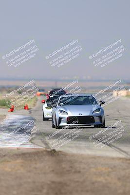 media/Sep-20-2025-Extreme Speed (Sat) [[1fcc23683c]]/Orange (Mid Intermediate)/Session 2 (Sunrise)/